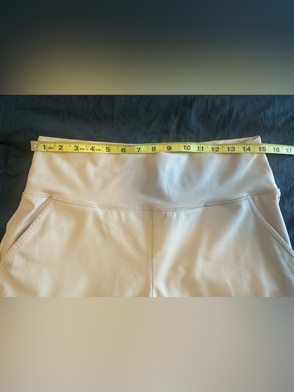 Sincerely Jules Women’s Beige Jogger Pants - Size Large - Picture 4 of 7
